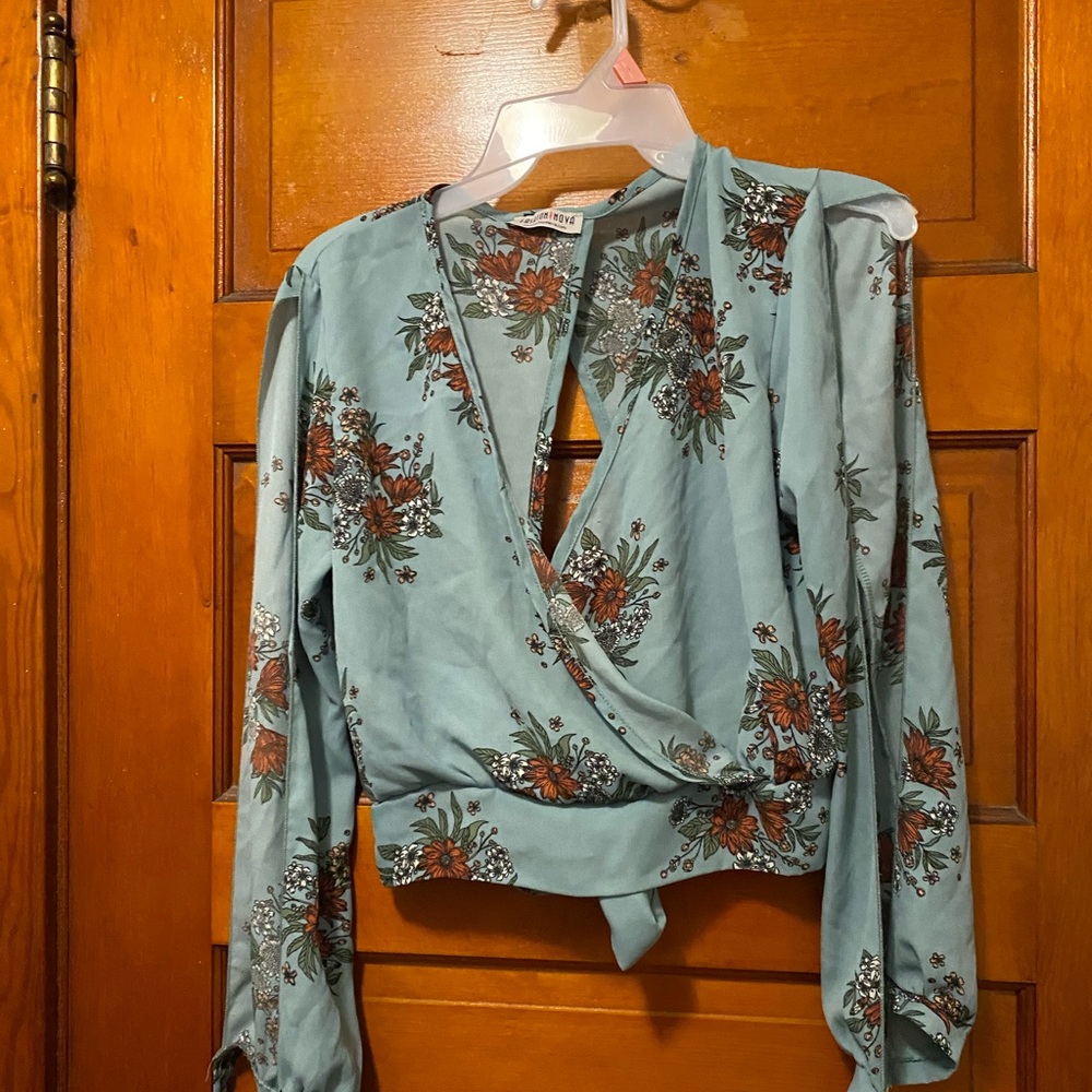 Floral top